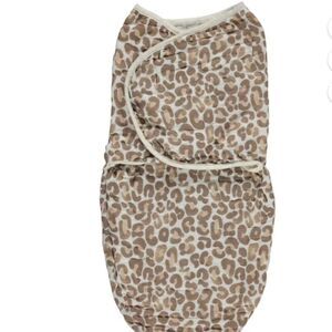 Chick Pea Ivory and tan animal print Muslin swaddle NWT 0-3 months
